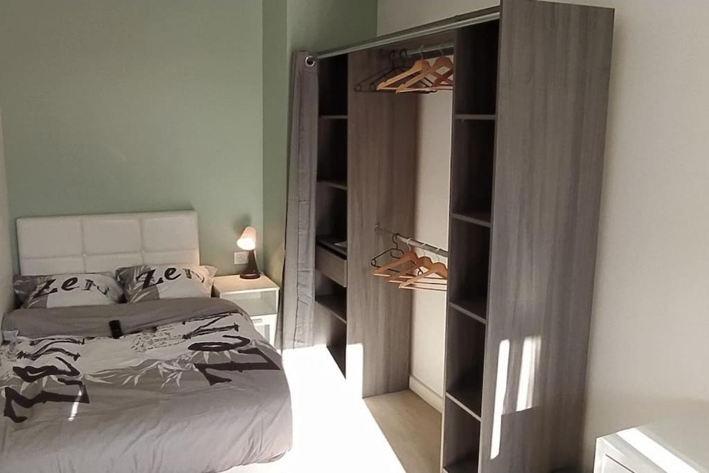 شقة Parisian Cosy Flat With Balcony أورْجونْتُيْ المظهر الخارجي الصورة